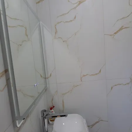 Hotell Bar Restorant Rrahimi Shemri