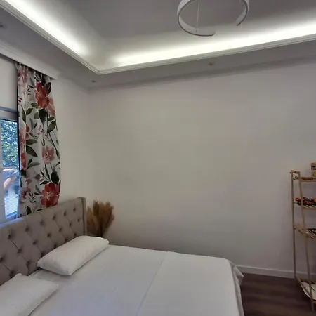 Bar Restorant Rrahimi *
