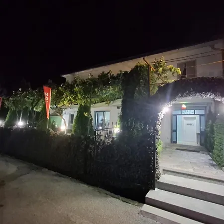 Hotell Bar Restorant Rrahimi